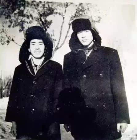 小时候没有暖气，我们这样过冬天！看完不许哭……