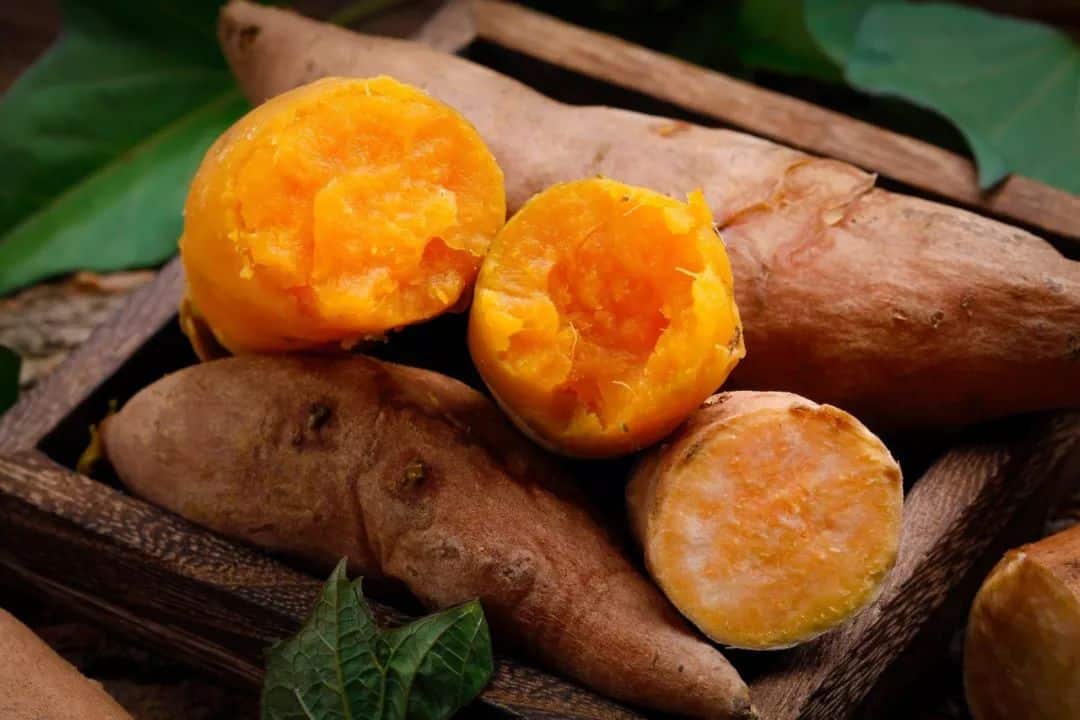 小时候没有暖气，我们这样过冬天！看完不许哭……