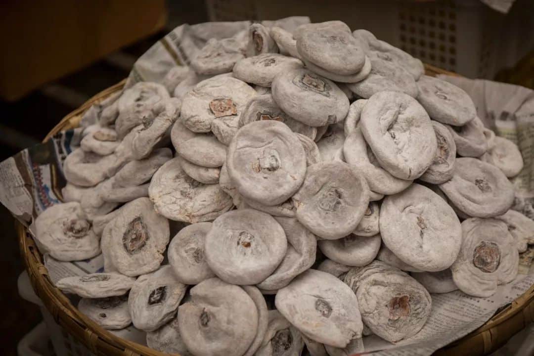 小时候没有暖气，我们这样过冬天！看完不许哭……